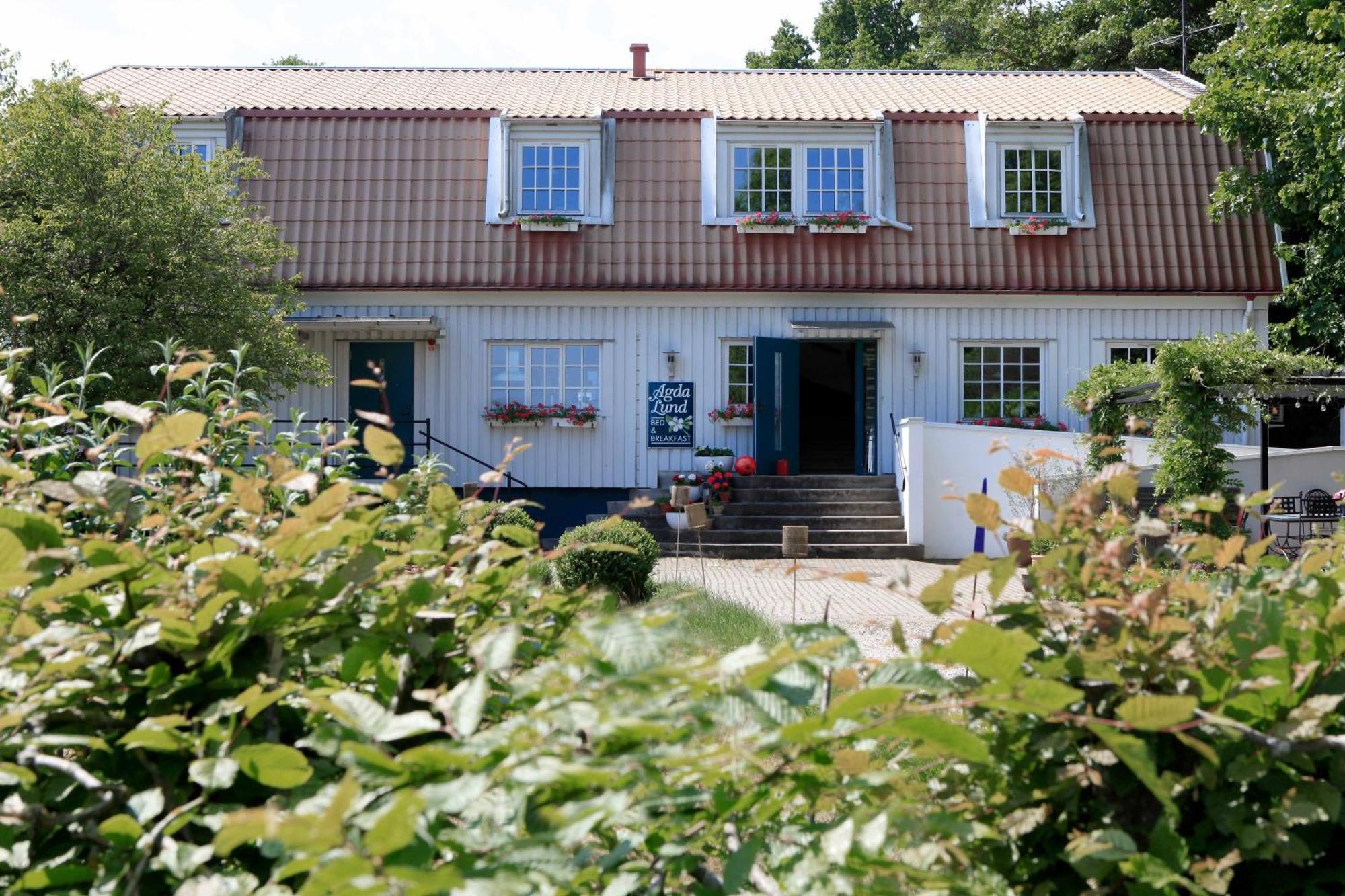 Agda Lund Bed & Breakfast Kivik Exterior photo